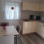 فيلة Romantik فير