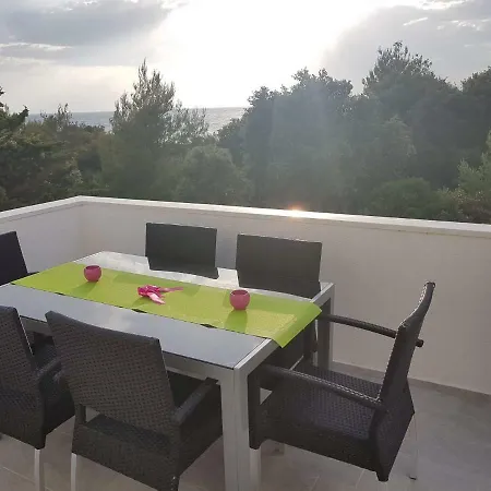 Romantik Villa Vir