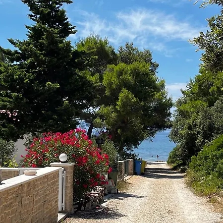Villa Romantik Vir